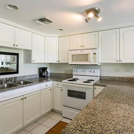 Beach Living At Island Pine Villas Blp George Town Buitenkant foto