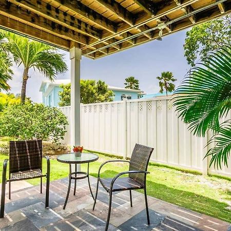 Beach Living At Island Pine Villas Blp George Town Buitenkant foto